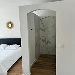 Logis Dore Apartment Menton