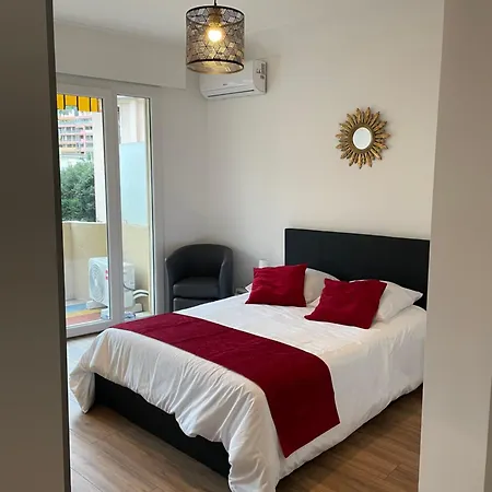 Daire Logis Dore Menton