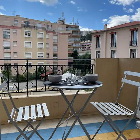 Logis Dore * Menton